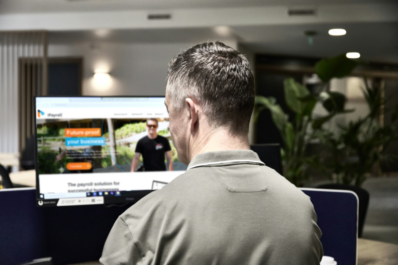 Still using MYOB Exo Payroll? Why NZ small businesses should consider moving to a cloud payroll system